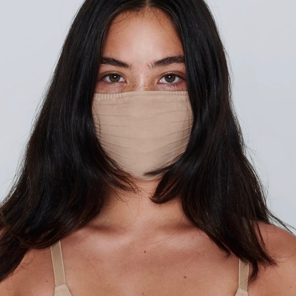 ISO SKIMS FACE MASK